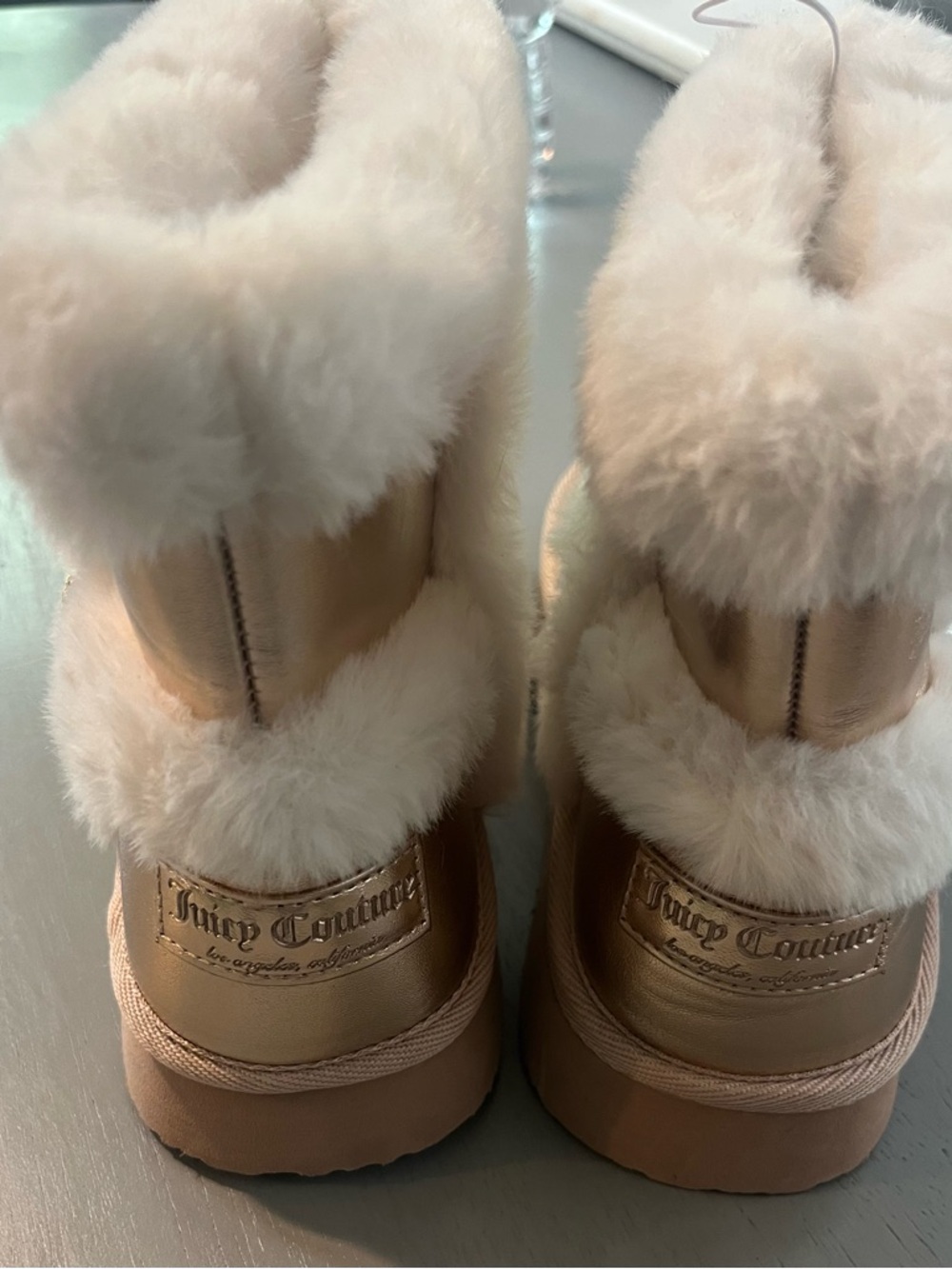 New! Juicy Couture Gold Metallic Ocarina Faux Fur Boots – Size 7.5 - Picture 6 of 6